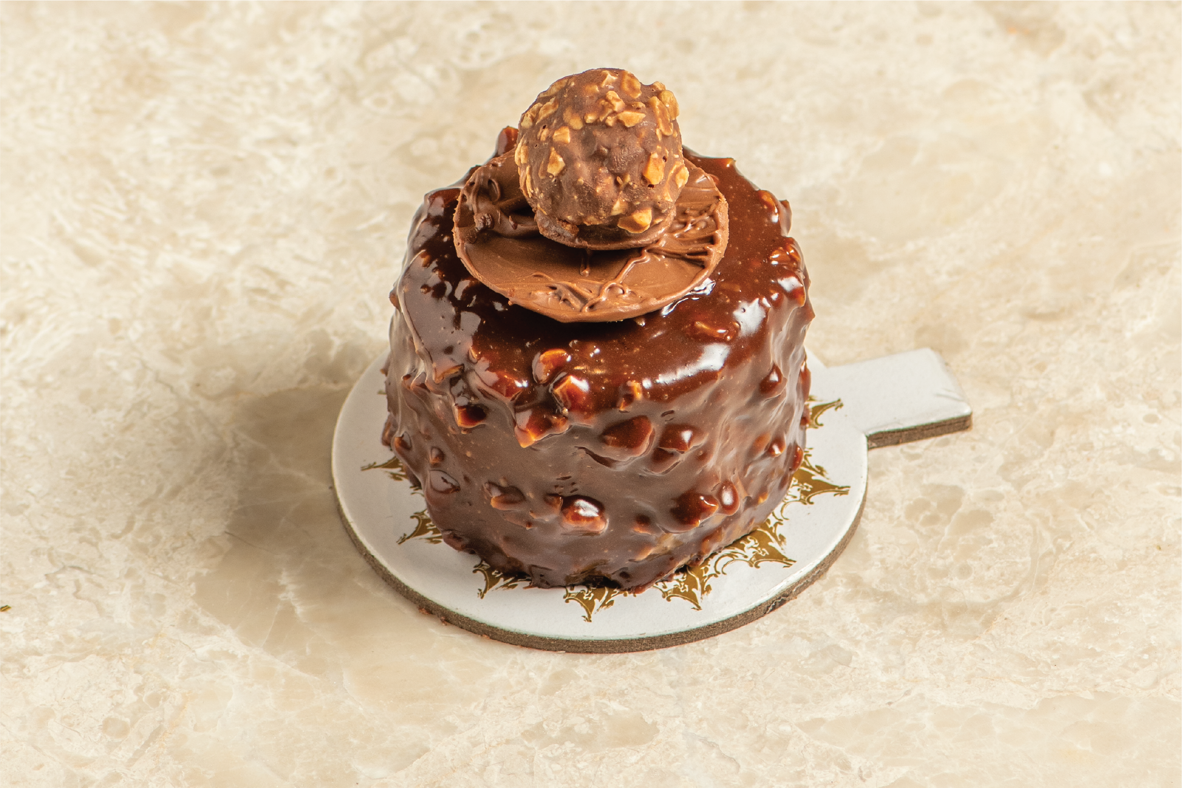 Chocolate rocher (pastry)